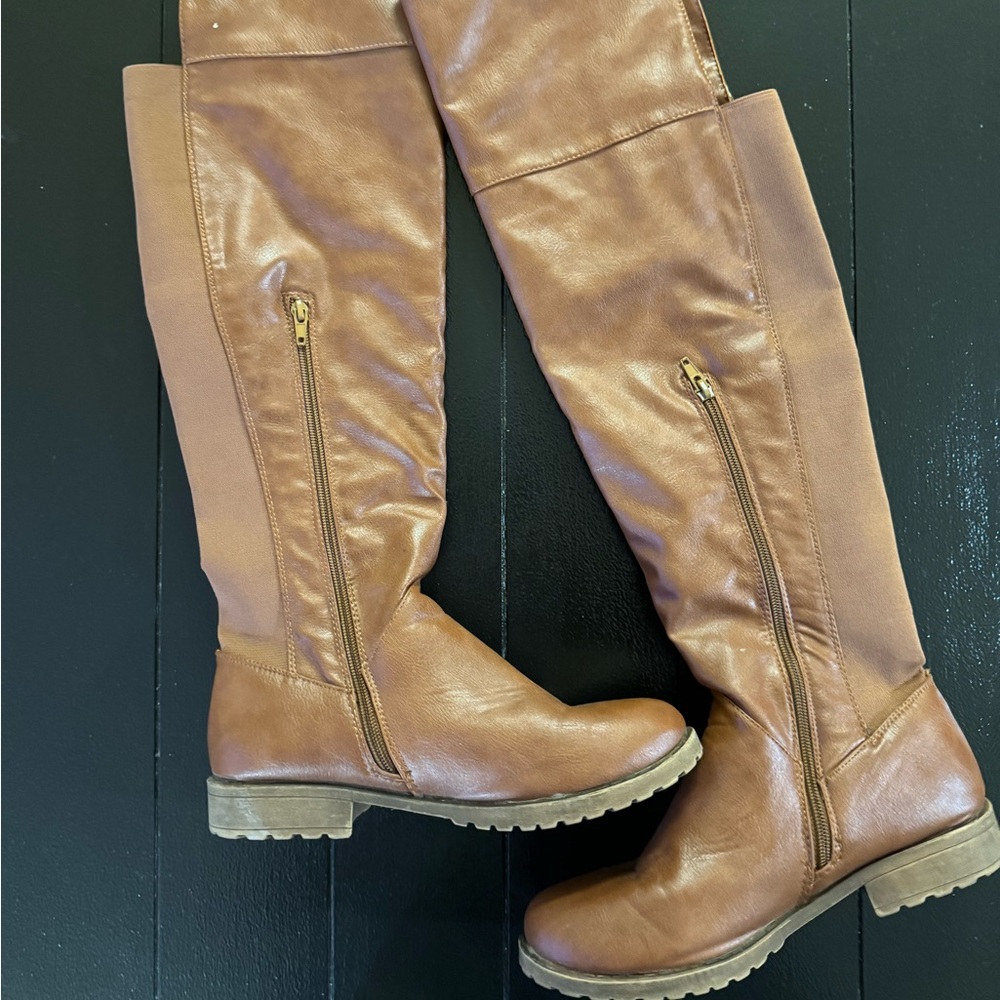 Women boots